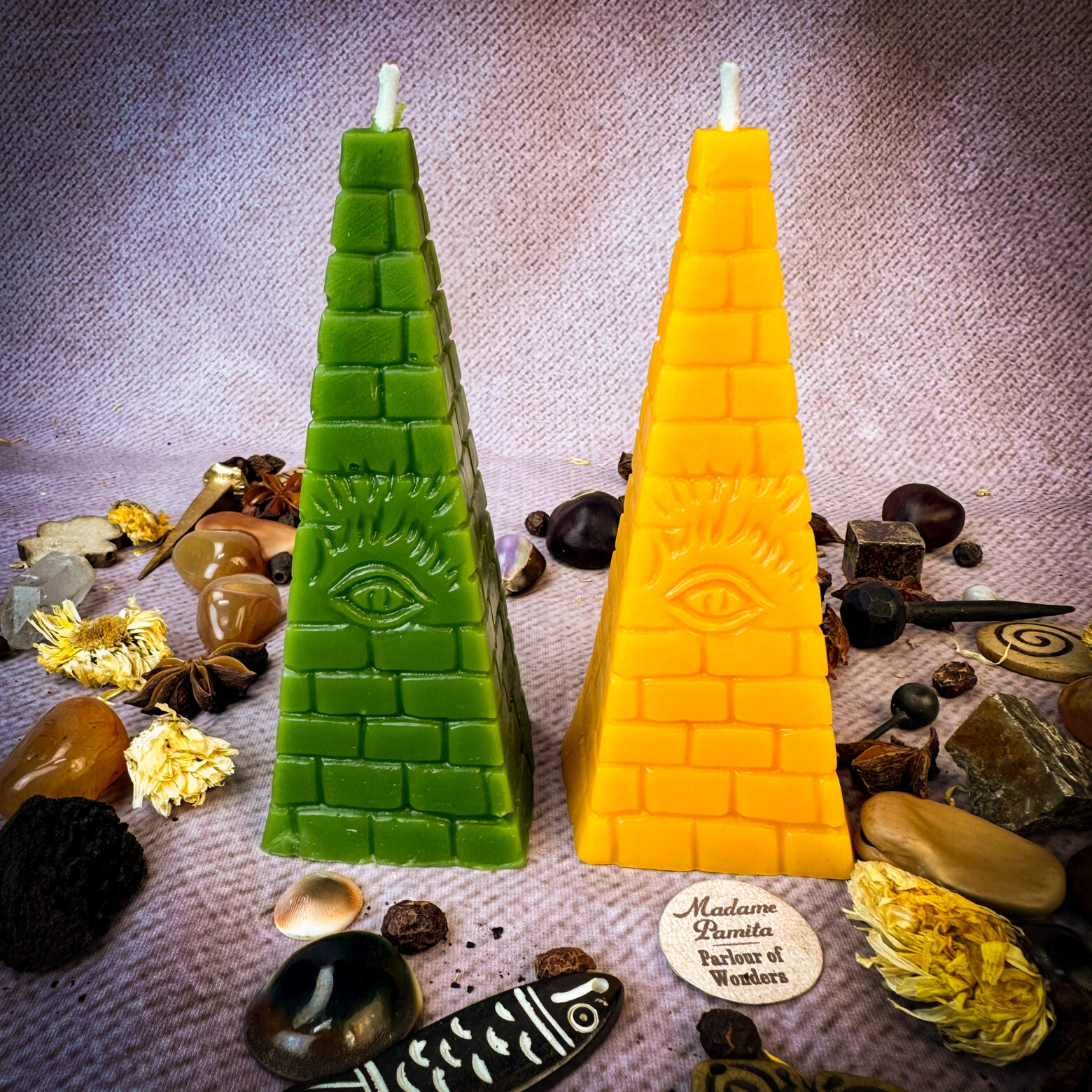 COVEN EXCLUSIVE: Beeswax All Seeing Eye Money Spell Candle